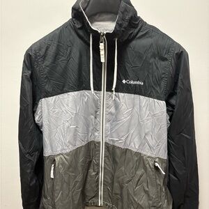 Columbia Black and Gray Light Jacket